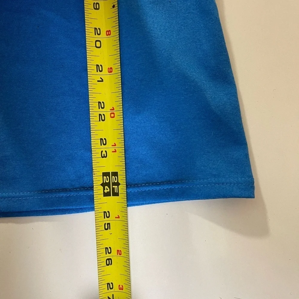 Like New! Nike Dri-Fit Active V-Neck Tee